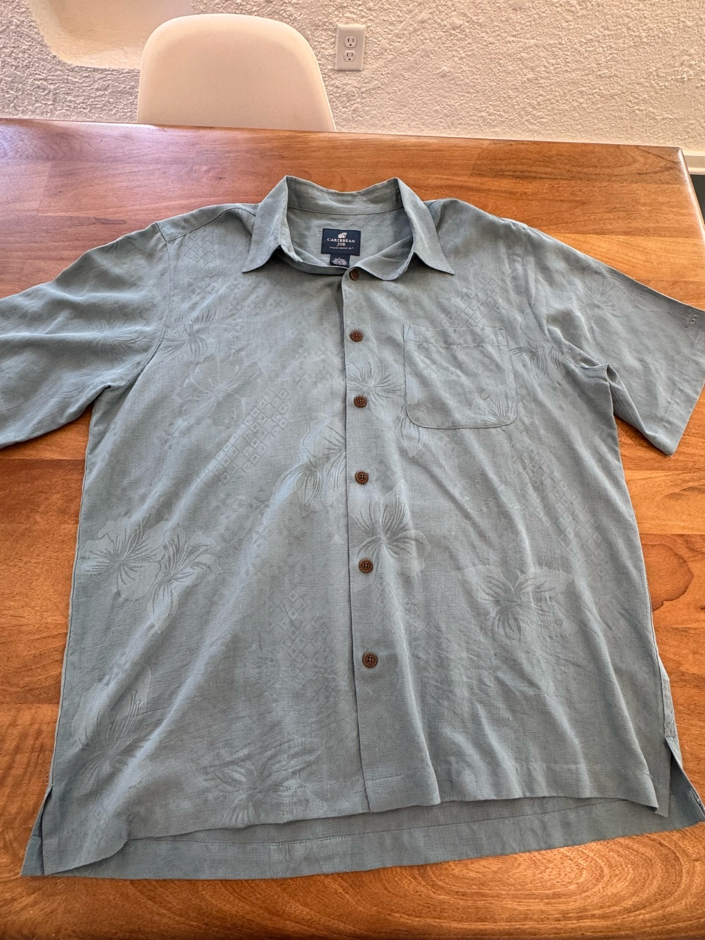 Caribbean Joe 100% Silk Short-Sleeve Camp Shirt with Jacquard Palm Pattern